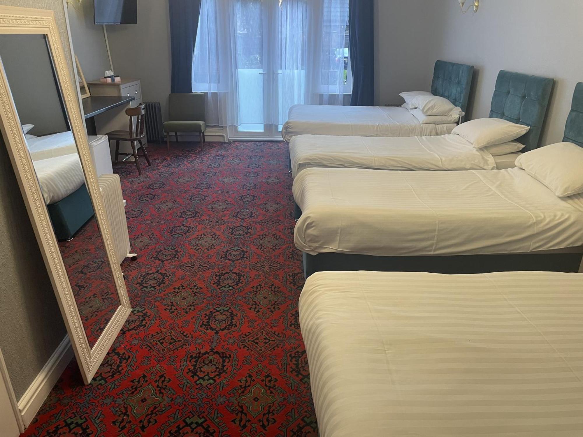 Emerald Residence — Photos 3